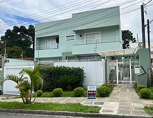 Sobrado em Condom�nio