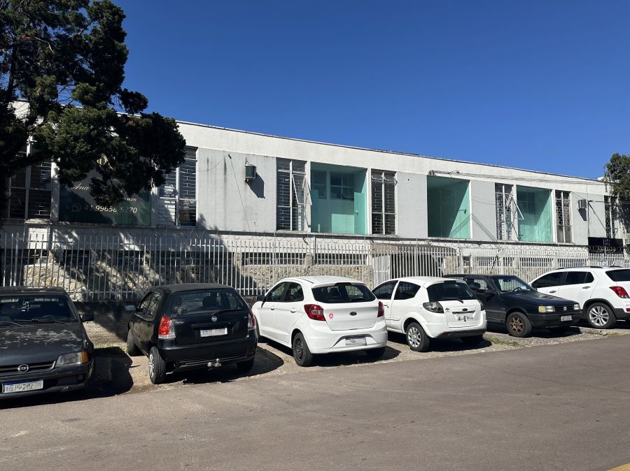 Edifcio Comercial - Venda - Hauer - Curitiba - PR