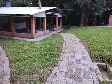 Duas ch�caras � venda, lado a lado, com 33.000 m� e 38.000 m